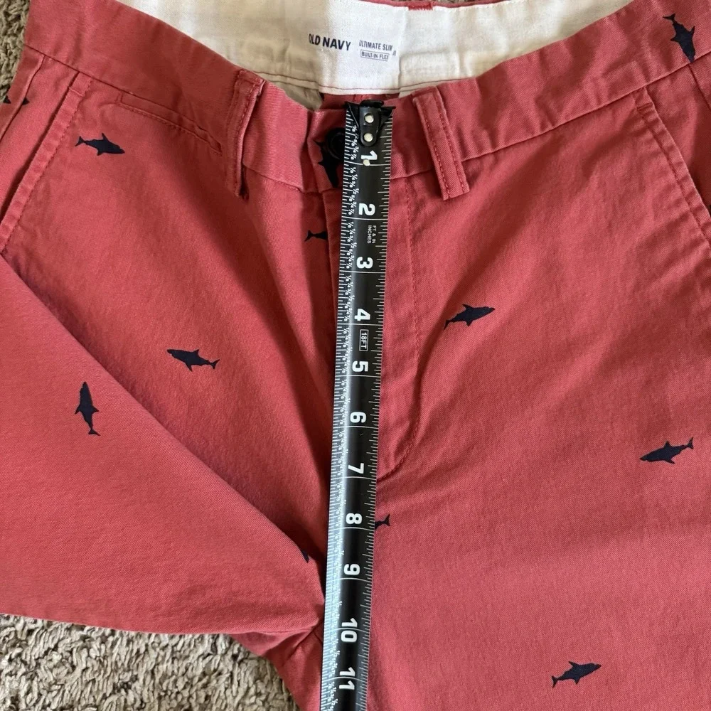 Old Navy Ultimate Slim Shorts 30 Red‎ Shark Print Chino Casual Summer